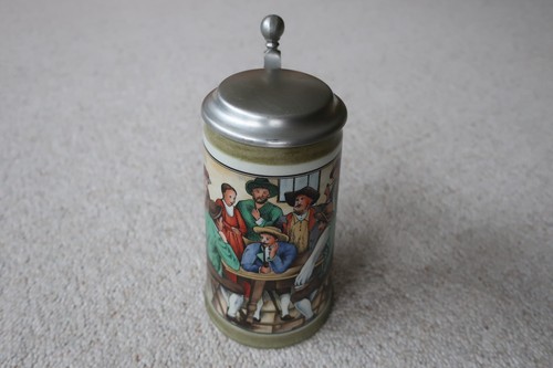 Bierkrug mit deckel l - mit, 0,5